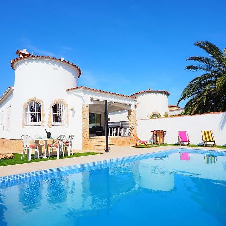 Holiday Home Alberes By Interhome Empuriabrava Exterior photo